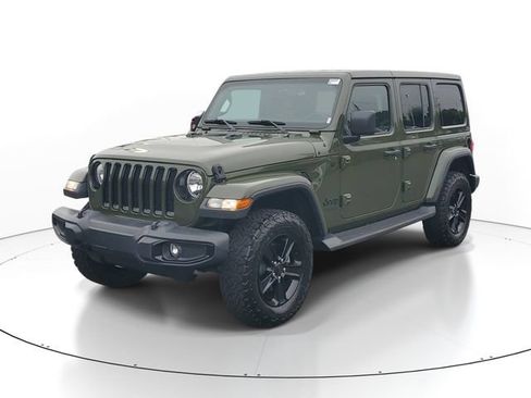 Used 2021 Jeep Wrangler Unlimited Sahara AWD/4WD image 2