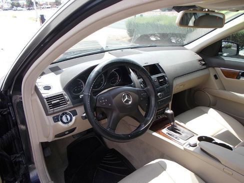 Used 2011 Mercedes-Benz C 300 Sedan image 13