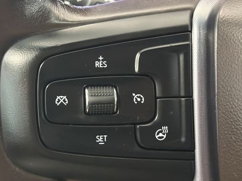 Used 2019 GMC Sierra 1500 SLT w/ X31 Off-Road Package AWD/4WD image 18