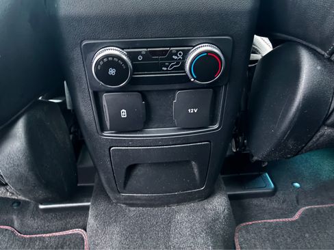 Used 2023 Ford Explorer ST-Line w/ Class IV Trailer Tow Package image 16