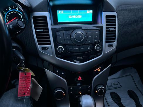 Used 2014 Chevrolet Cruze LT w/ All-Star Edition image 22