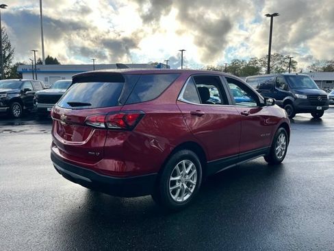 Used 2023 Chevrolet Equinox LT AWD/4WD image 6