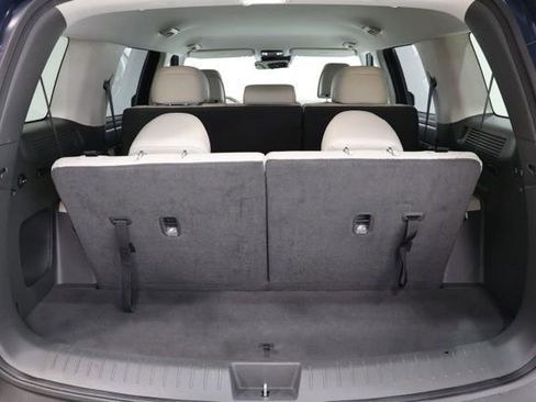 Used 2025 Hyundai Santa Fe SEL FWD image 31