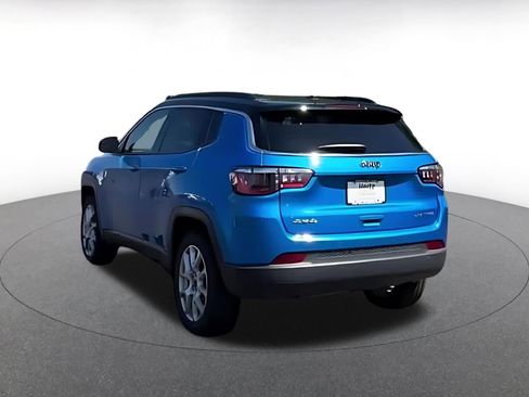 Used 2025 Jeep Compass Limited AWD/4WD image 11