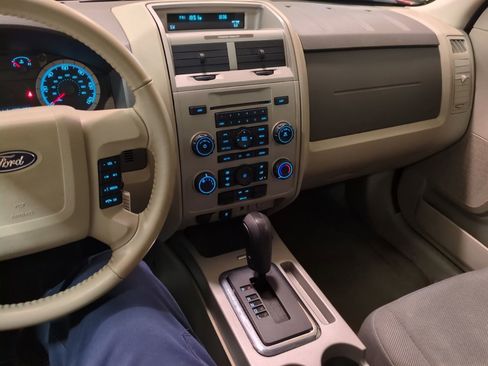 Used 2009 Ford Escape XLT image 20