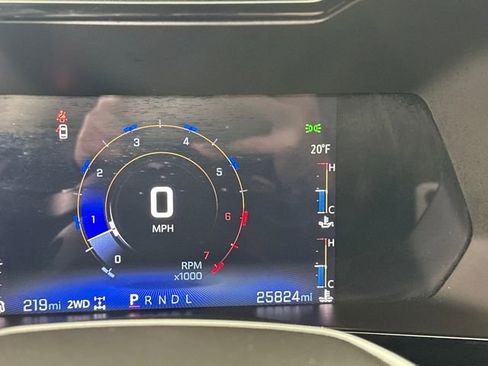 Used 2023 Chevrolet Colorado Z71 w/ Z71 Convenience Package 2 image 24