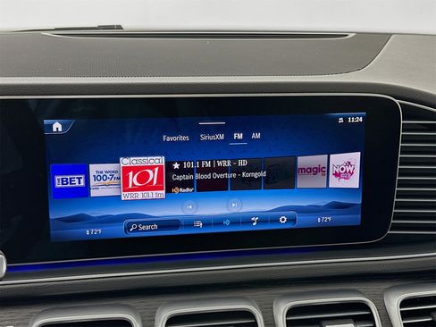 Used 2025 Mercedes-Benz GLE 350 4MATIC image 16