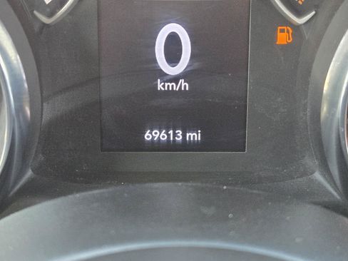 Used 2023 Jeep Wrangler Unlimited Sport AWD/4WD image 16