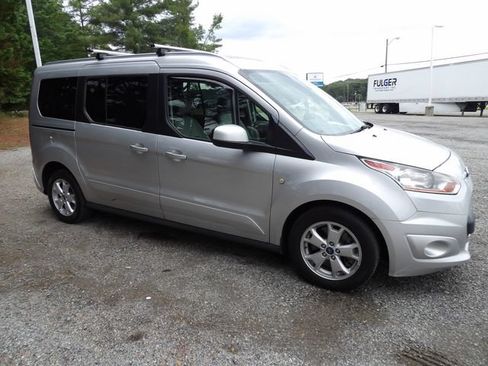 Used 2016 Ford Transit Connect Titanium FWD image 6