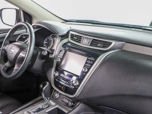 Used 2023 Nissan Murano SV AWD/4WD image 25
