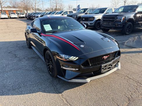 Used 2019 Ford Mustang GT Premium w/ GT Performance Package image 3