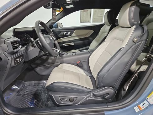 Used 2024 Ford Mustang GT Premium RWD image 10