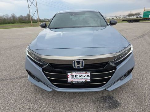 Used 2022 Honda Accord Sport image 16