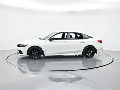 Used 2024 Honda Civic Sport image 6