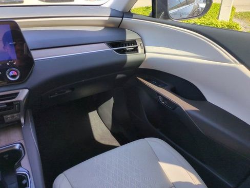 New 2026 Lexus RX 350 image 17