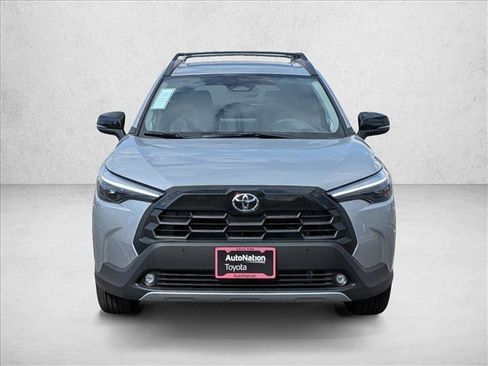 Used 2026 Toyota Corolla Cross XLE w/ Convenience Package AWD/4WD image 6