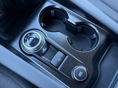 New 2026 Ford Explorer Active AWD/4WD image 17