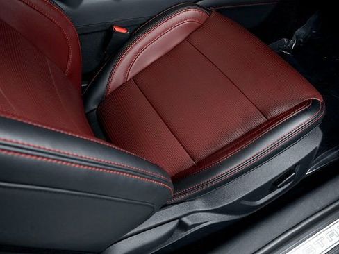 Used 2024 Ford Mustang GT Premium image 42