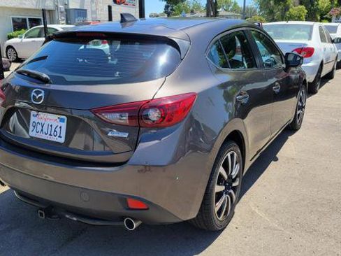 Used 2014 MAZDA MAZDA3 i Grand Touring image 6