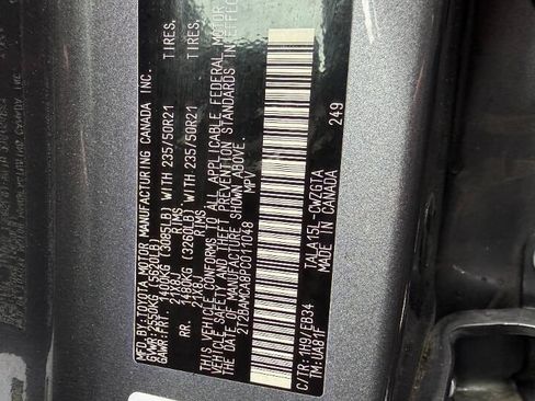 Used 2023 Lexus RX 350 F Sport w/ Accessory Package AWD/4WD image 32