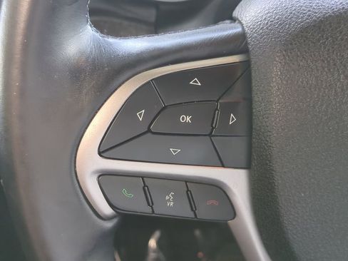 Used 2018 Jeep Grand Cherokee Limited w/ Trailer Tow Group IV image 27