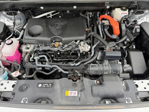 Certified 2022 Toyota RAV4 SE w/ Convenience Package AWD/4WD image 42