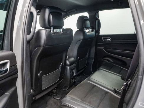 Used 2022 Jeep Grand Cherokee Laredo X image 18