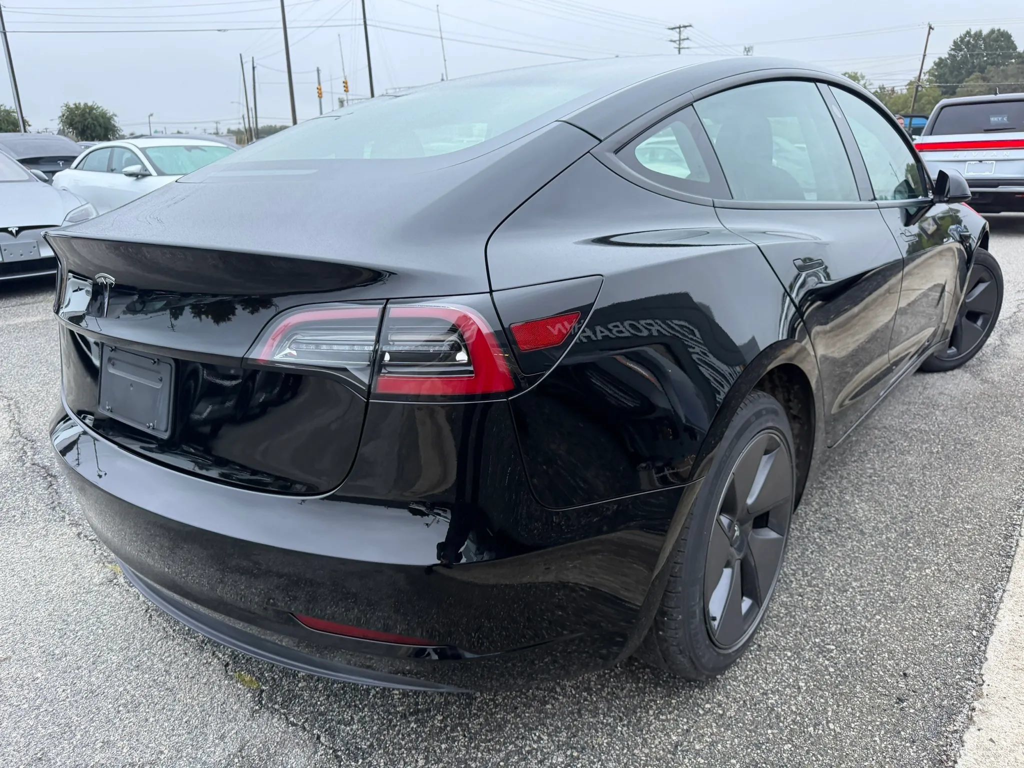 Used 2023 Tesla Model 3 Standard Range RWD image 5