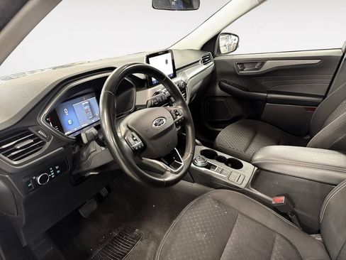 Used 2024 Ford Escape Active image 10
