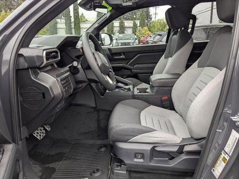 Certified 2025 Toyota Tacoma TRD Sport AWD/4WD image 35