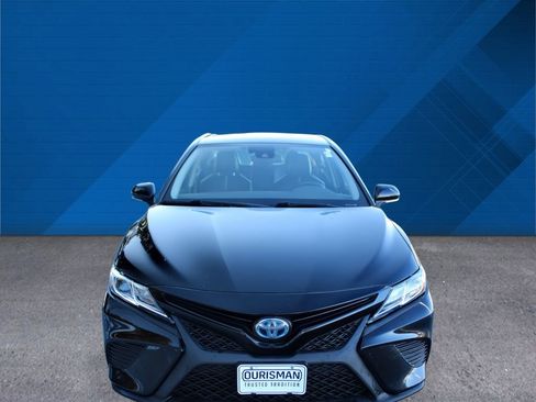 Used 2020 Toyota Camry SE image 4