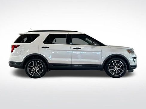 Used 2018 Ford Explorer Sport w/ Equipment Group 401A image 3
