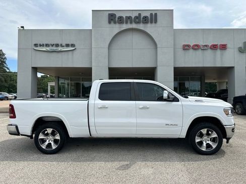 Used 2022 RAM 1500 Laramie AWD/4WD image 8