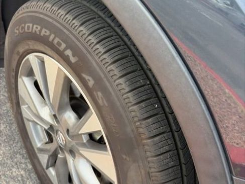 Used 2018 Nissan Murano S w/ Cargo Package FWD image 11
