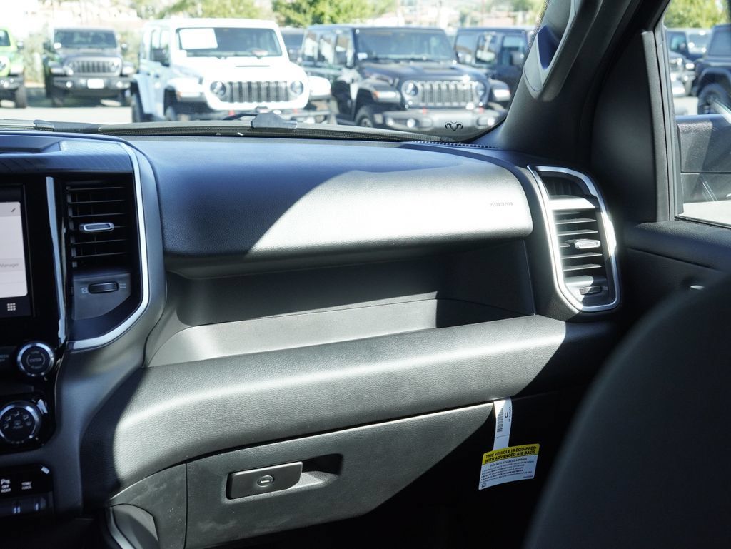 New 2026 RAM 1500 Big Horn w/ Sport Appearance Package AWD/4WD image 36