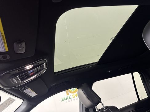 New 2026 Jeep Grand Cherokee L Limited image 21