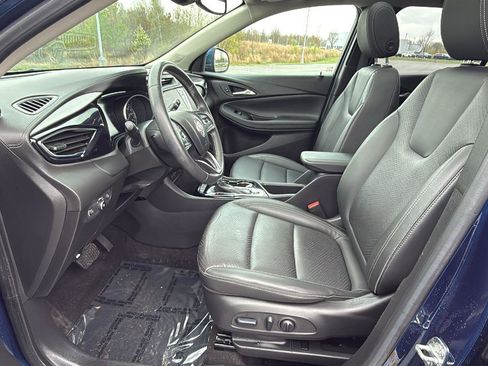 Used 2023 Buick Encore GX Essence w/ Experience Buick Package AWD/4WD image 25