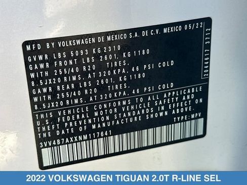 Used 2022 Volkswagen Tiguan SEL R-Line AWD/4WD image 33