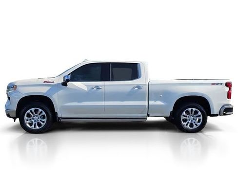 Used 2023 Chevrolet Silverado 1500 LTZ w/ LTZ Premium Package AWD/4WD image 14