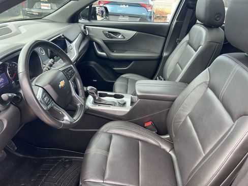Used 2020 Chevrolet Blazer LT w/ Sound & Technology Package image 4