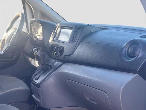 Used 2021 Nissan NV200 SV w/ Back Door Glass Package image 28