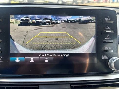 Used 2018 Honda Accord Sport image 23