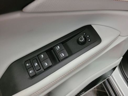 New 2026 Jeep Cherokee Limited image 22