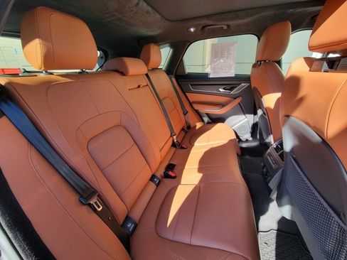 Used 2025 Jaguar F-PACE R-Dynamic S image 20