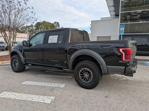 Used 2019 Ford F150 Raptor w/ Equipment Group 802A Luxury image 4