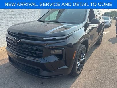 Used 2024 Chevrolet Traverse LS w/ Midnight/Sport Edition