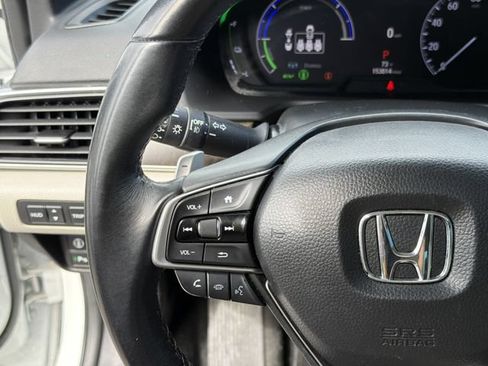 Used 2021 Honda Accord Touring image 22