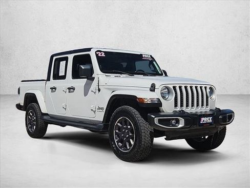 Used 2022 Jeep Gladiator Overland w/ Popular Equipment Package AWD/4WD image 3