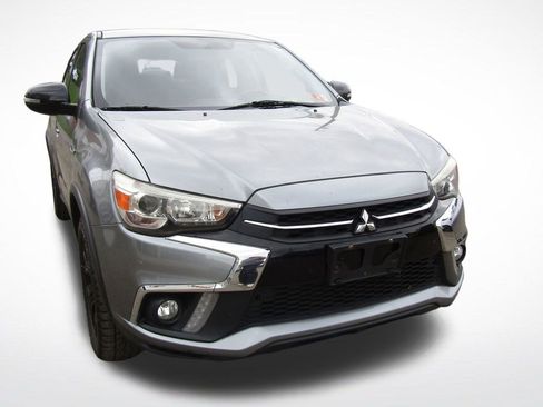 Used 2018 Mitsubishi Outlander Sport LE AWD/4WD image 4