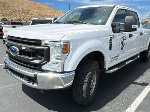 Used 2020 Ford F350 XL w/ Power Equipment Group image 3